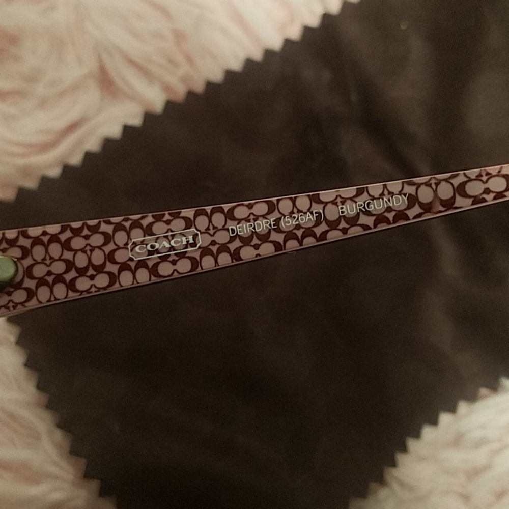 cute coach eye glasses frame w case and wipe - Picture 3 of 3